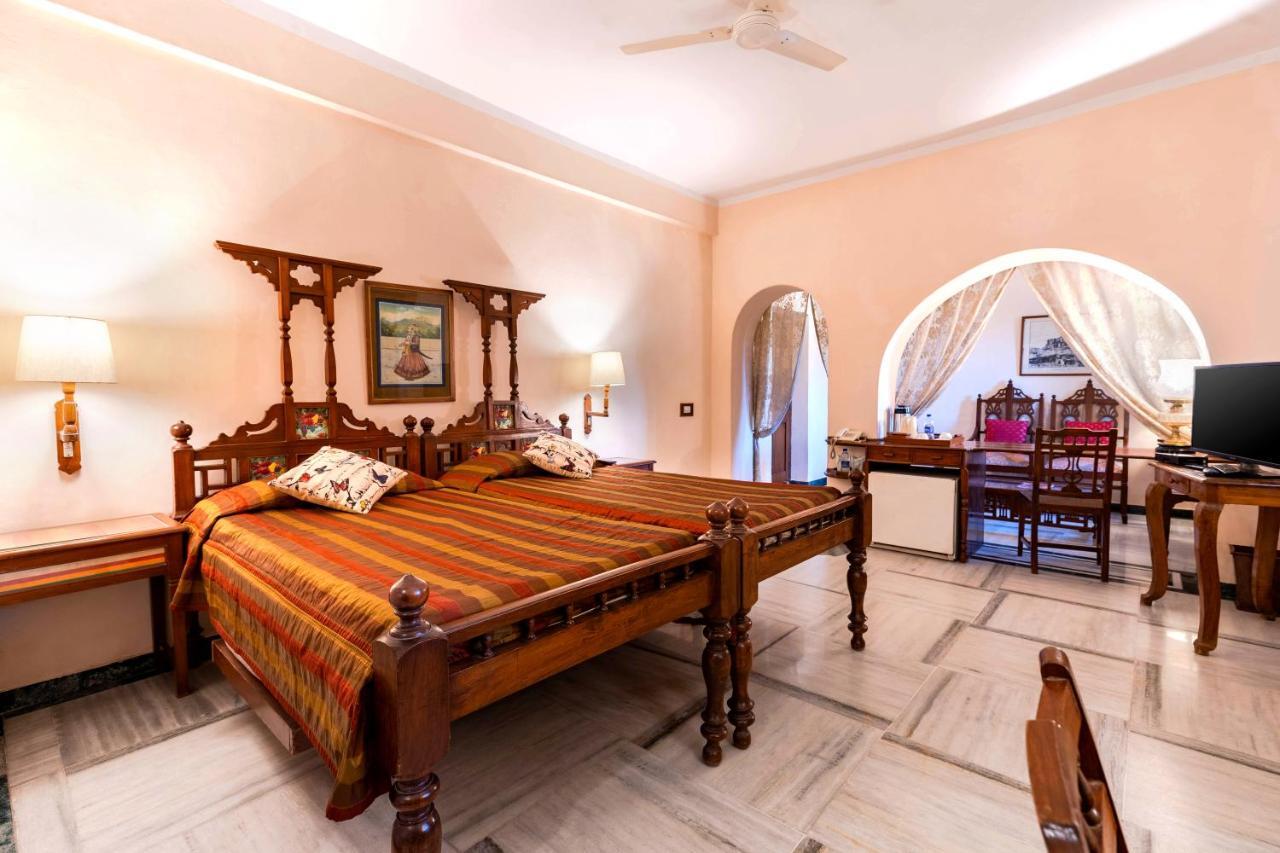 Karni Bhawan Heritage Hotel Jodhpur Jodhpur  Exteriör bild